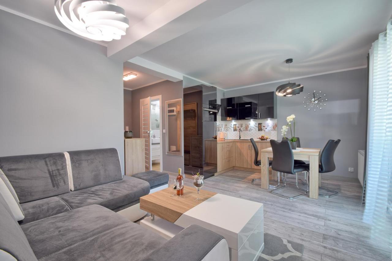 Sea-View Apartamenty Kolorowe Balkony Miedzyzdroje Bagian luar foto